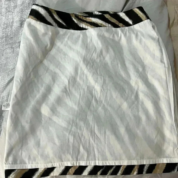 TALBOTS PENCIL SKIRT ANIMAL ZEBRA PRINT TAN $  BROWN TRENDY MIDI  SIZE 14 petite - Picture 11 of 11